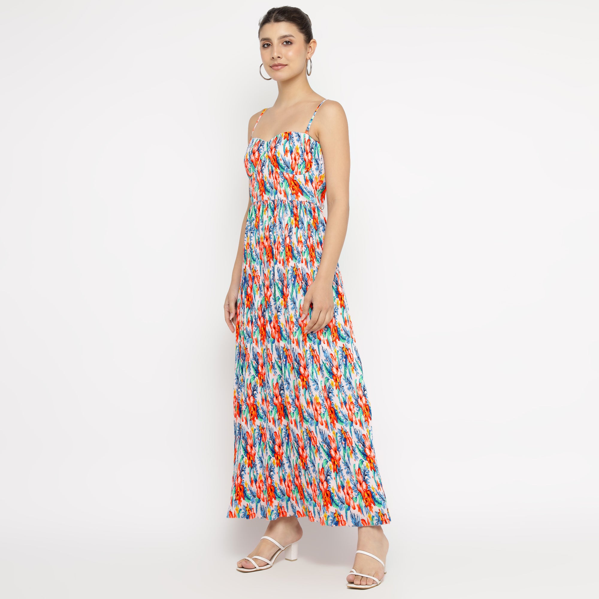 Vibrant Floral Smocked Maxi Dress with Sweetheart Neckline