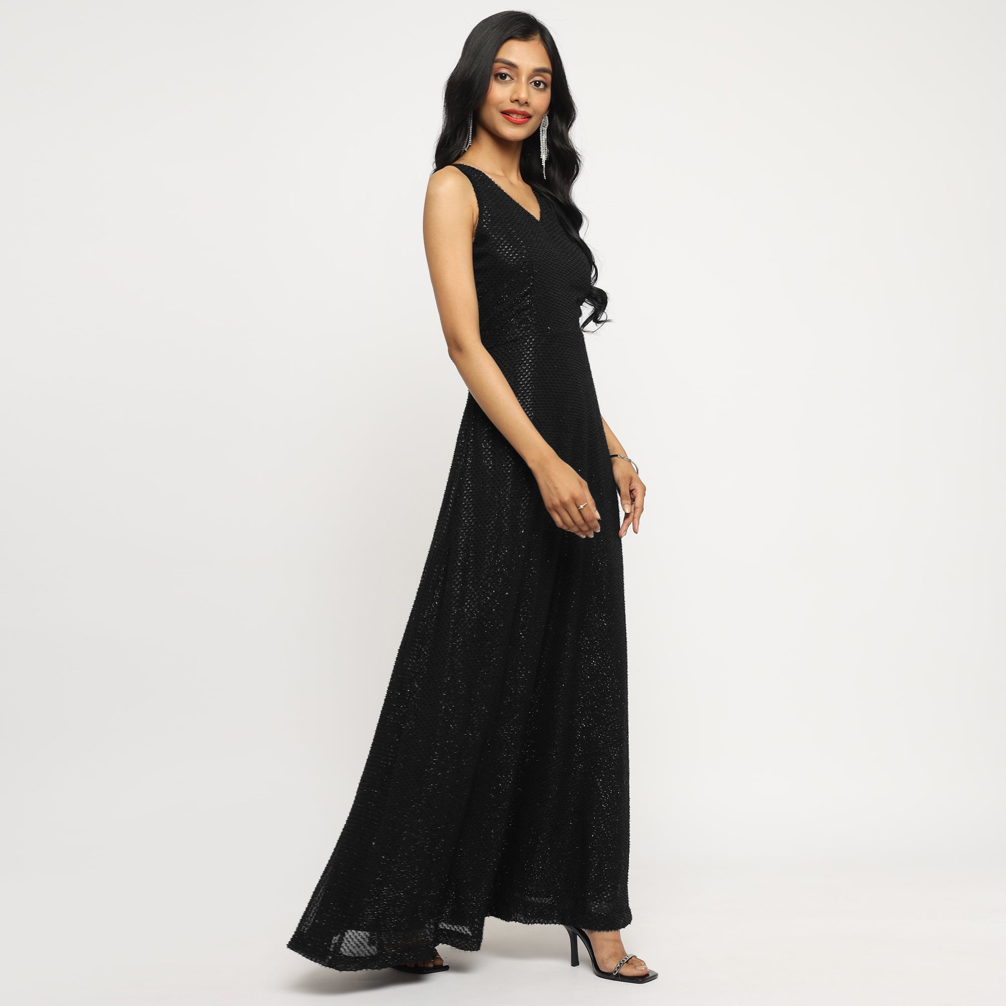 Black Sleeveless Shimmer Gown